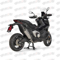 AKRAPOVIC_XADV-750-HEADER-copy