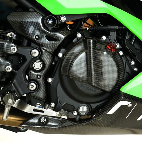 Second image of KABON Kawasaki NINJA 250 2018 Engine Cover Carbon