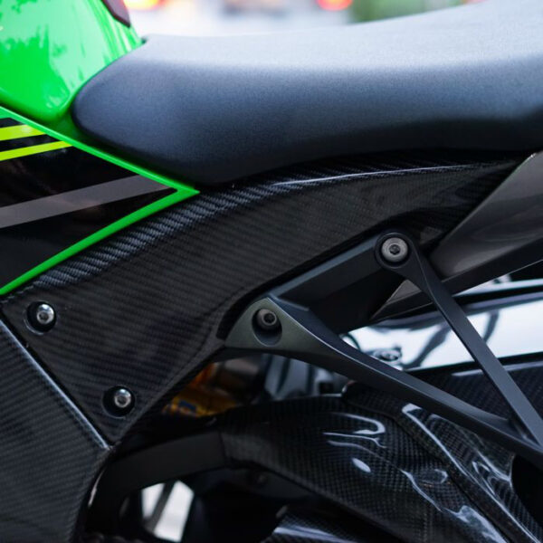 Second image of KABON KAWASAKI ZX10R 2011-2020 CARBON SUB FRAME COVER