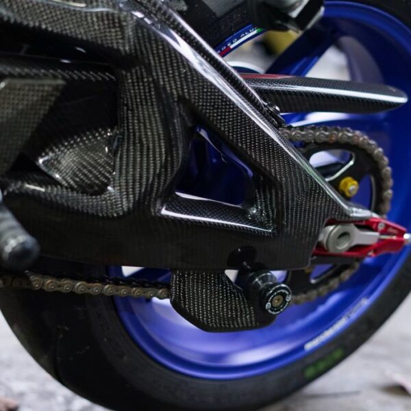 Second image of KABON KAWASAKI ZX10R 2016-2020 CARBON SWING ARM COVER