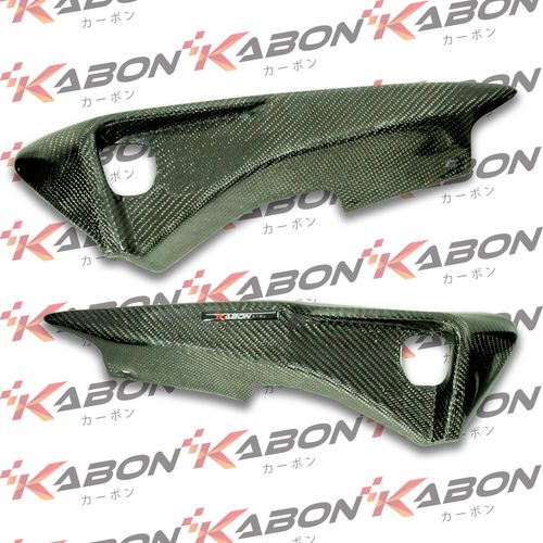 KABON Yamaha AEROX 155 Cover Footstep Carbon