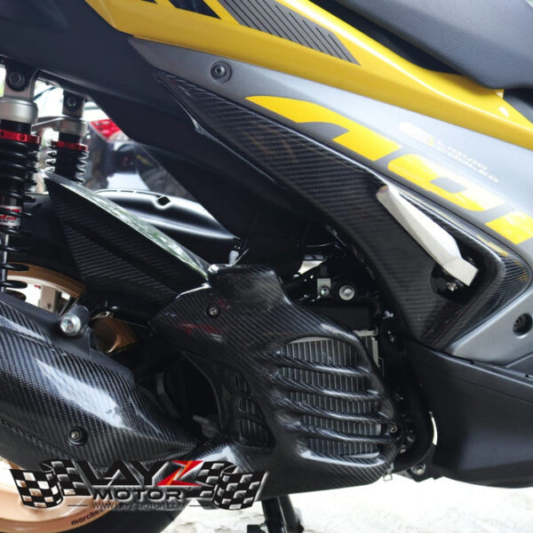 Second image of KABON Yamaha AEROX 155 Cover Radiator Carbon