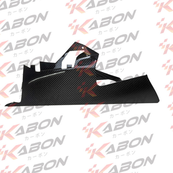 Kabon X Yamaha R1M 2015-2019 Dry Carbon Belly Pan