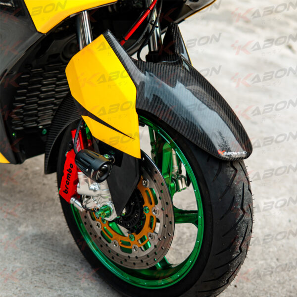 Second image of KABON YAMAHA X-MAX 250 CONNECTED 2023-2024 CARBON SPAKBOR DEPAN PART ORIGINAL