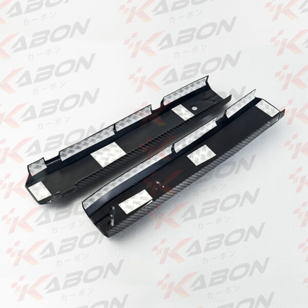Second image of KABON KAWASAKI Z900 2017-2023 CARBON SWING ARM COVER