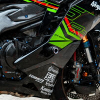 KENDMOTO_ZX25R-FRAME-SLIDER-copy-5