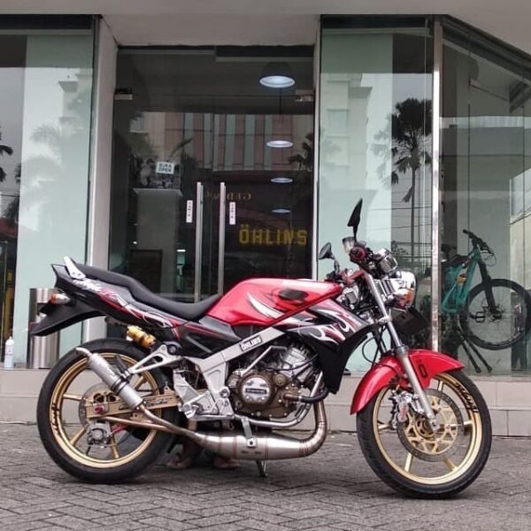 Second image of OHLINS  Kawasaki Ninja R 150 Rear Shock KA 717 Custom