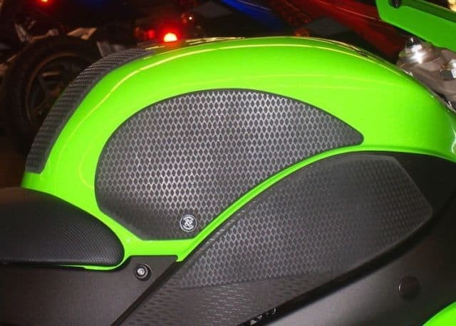 Second image of TECHSPEC Side Pad Kawasaki ZX6R