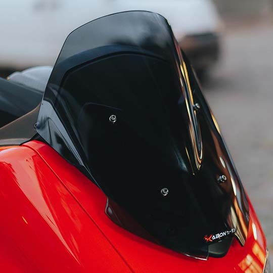 Second image of KABON YAMAHA NEW NMAX 155 WINDSHIELD SMOKE